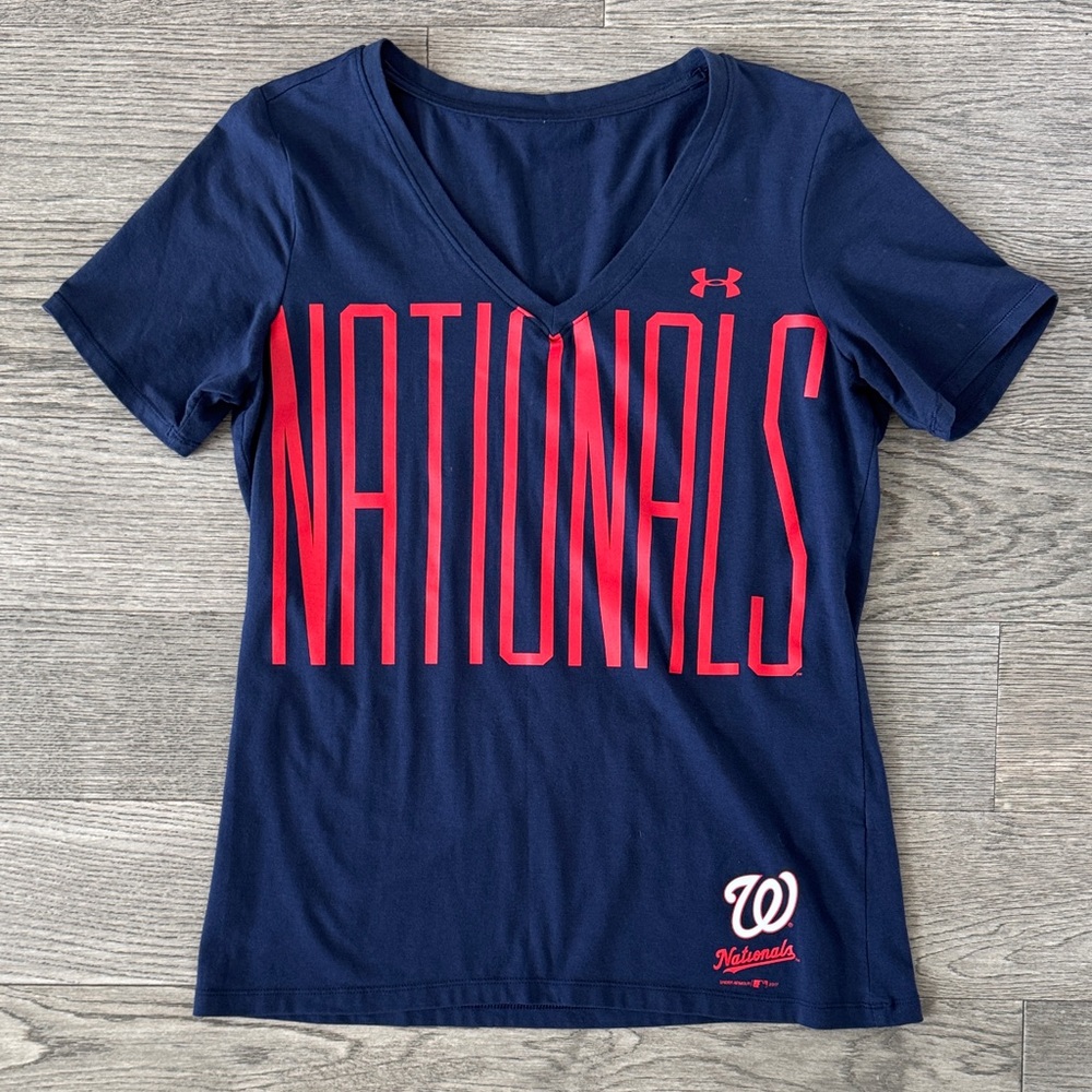 🌼UNDER ARMOUR🌼 MLB Washington Nationals V-Neck Tee